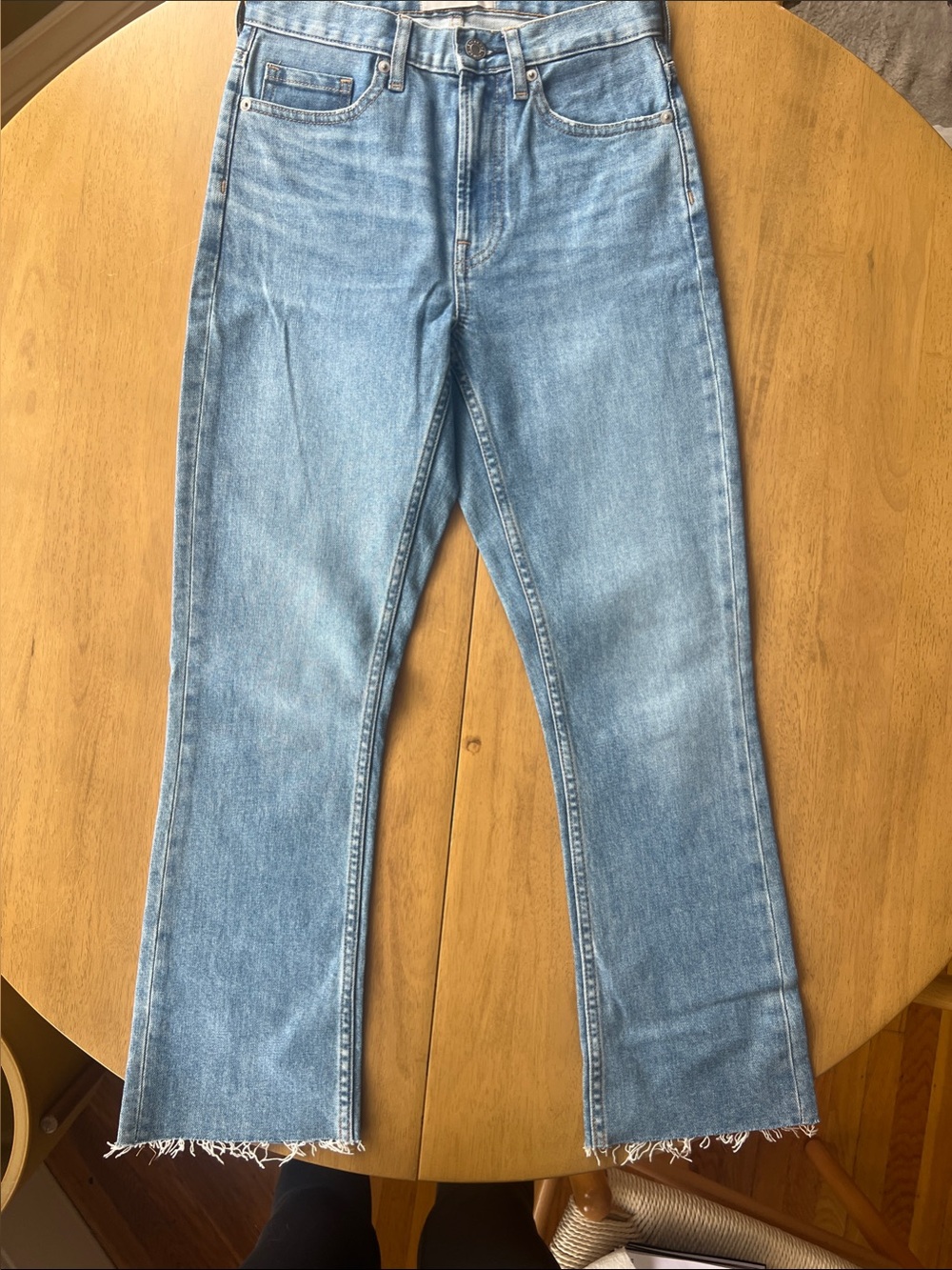 Everlane High Risk Kick Crop Jeans for Women - 25R- NWOT